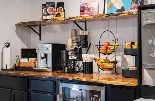 Peterborough Copropriété | At Riverhouse you will find a home away from home!