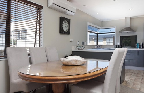 Mount Maunganui Cottage | À la baie - Mt Maunganui maison de vacances