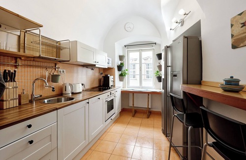 Mala Strana Appartement | At the Blue Lion & Parking Assistance