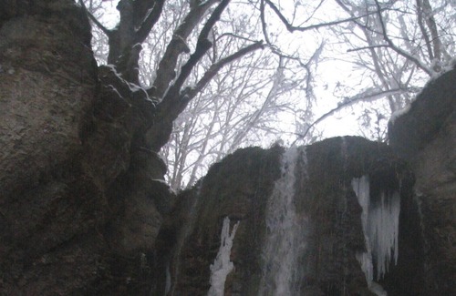 Cormot-le-Grand Maison | Maison de caractère, au pied des falaises et chemins de grandes randonnées.