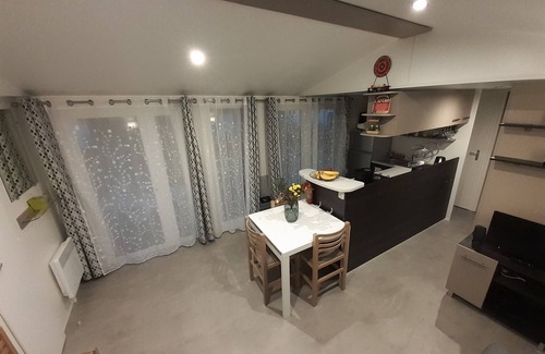 Condrieu Maison | Aux pieds du Parc du Pilat
