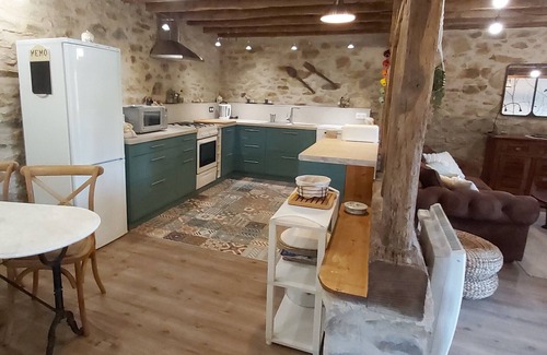 Saint-Yrieix-la-Perche Cottage | Aux portes du Périgord, vos vacances à la campagne
