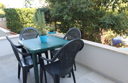 Municipio 5 Appartement | A la maison de Marta deux chambres avec jardin privé