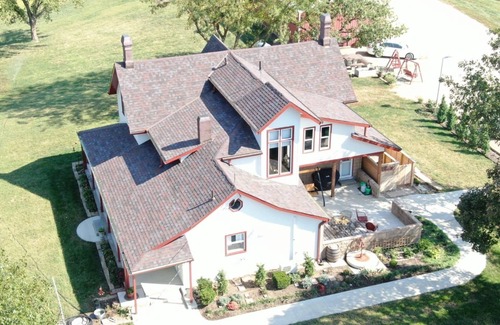 Atchison Maison | Atchison 1870 Farmhouse