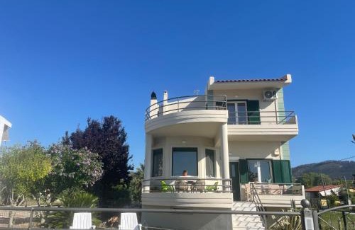 Pefki Appartement | Atelié Γιούλη
