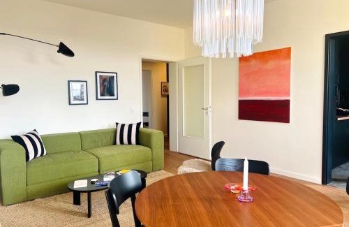 Sonnenberg Appartement | Atelier Noé NOIR - Kunstvoll Wohnen - Wunderbares Frühstück möglich - Ruhig und nah am Zentrum -