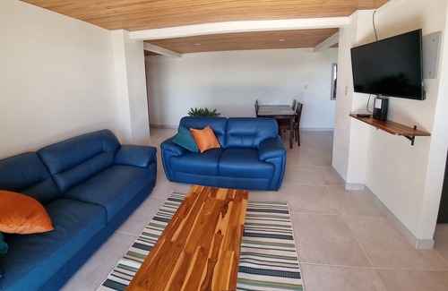 Atenas Appartement | Atenas Breathtaking 4 Volcano View Apartment