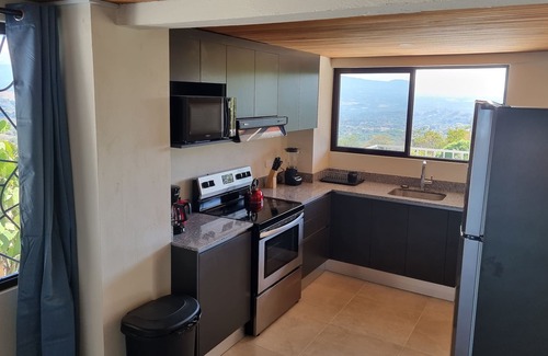 Atenas Appartement | Atenas Breathtaking 4 Volcano View Apartment