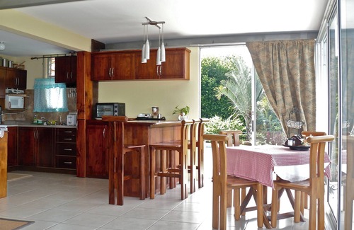 Atenas Maison | Atenas: isolé, sécurisé, magnifique vue sur la montagne, piscine!