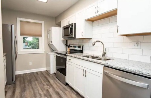 Athens Appartement | ATH Apple - Convenient to UGA & Downtown!