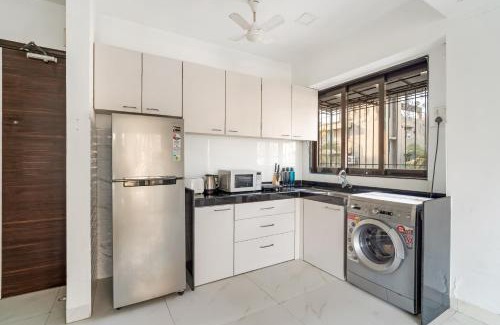 Khar Appartement | Athena 2BHK Khar W by The Bombay Home Company