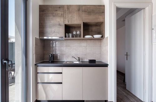 Gazi Maison | Athenian Spirit