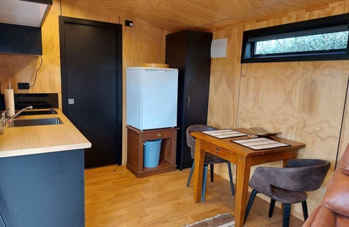 Athenree Appartement | Athenree Haven: Peaceful new studio on nature's doorstep!