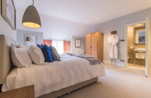 Ilminster Autre | Atherstone Farmhouse - ferme au toit de chaume qui dort 14 invités dans 6 chambres
