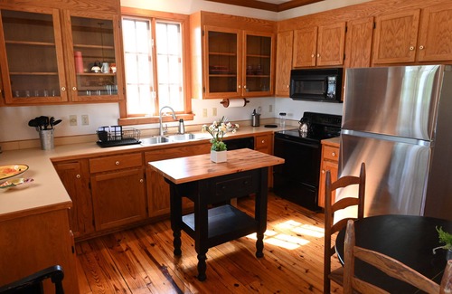 Clifford Maison | Athlone Farm: Spacious, Gorgeous Grounds, Historic Outbuildings, Summer Deals!