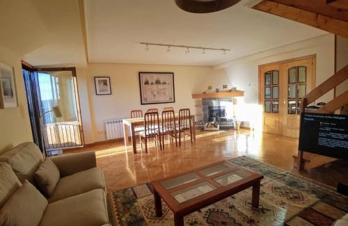 Biescas Appartement | Atico duplex Urb La Viña en Biescas