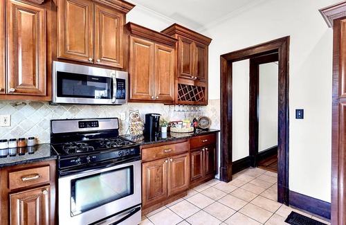 Poncey-Highland Maison | ATL Charming 1929 Historic Craftsman Bungalow