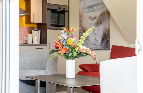 Graal Mueritz Appartement | Atlantic vacation apartment - just a stone's throw from the pier