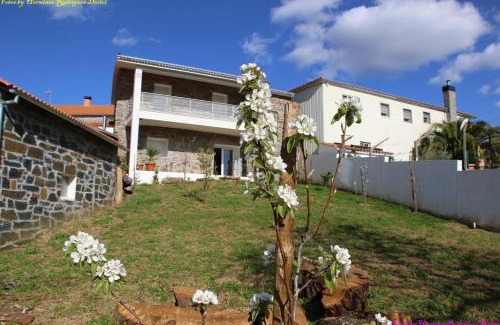 Braganca Maison | Atlie Moises