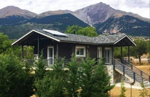 Karpenisi Chalet De Ski | Atmospherico
