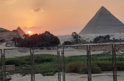 Kafrat al Jabal Maison | Aton pyramids view guest house