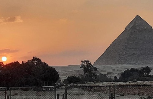 Kafrat al Jabal Maison | Aton pyramids view guest house