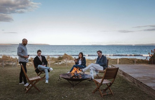 Callala Beach Maison | 'Atra' - Jervis Bay Beach Front Holiday Home