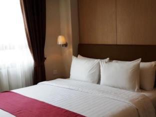 Tangerang Hôtel | Atria Residences Gading Serpong