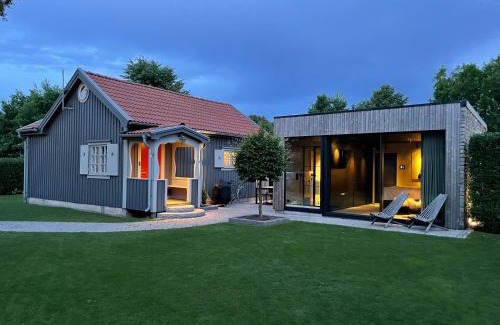 Kalmar Maison | Attefallshus svit Dunö