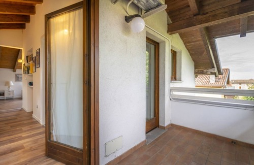 Cargnacco Appartement | Attic in the green with Parking and Wifi / AC