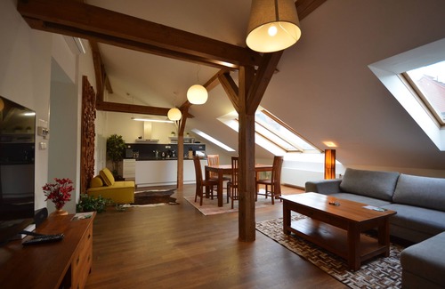 Petrska ctvrt Appartement | Attic Klimentska- A cote de la Place de la Vielle ville -Grand Luxury Apartments