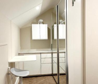 Dublin Maison | Attic Room in Citywest