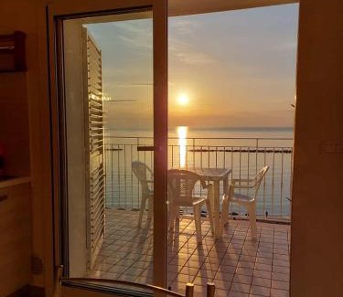 Villa Rosa Appartement | Attico fronte mare