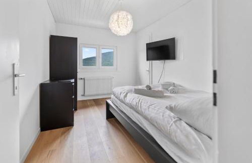 Chandolin-près-Savièse Appartement | Attique rénové avec jacuzzi 6 pers à Savièse