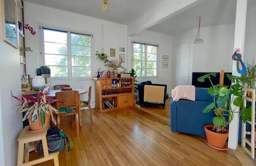 Les Lilas Appartement | Attractive 55 m on the outskirts of Paris