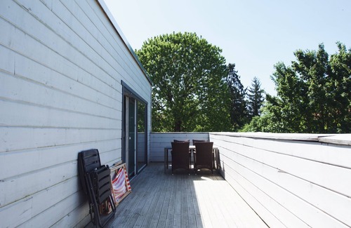 Kaiserslautern Appartement | Attractive apartment on the outskirts with good connections to the city and highway.