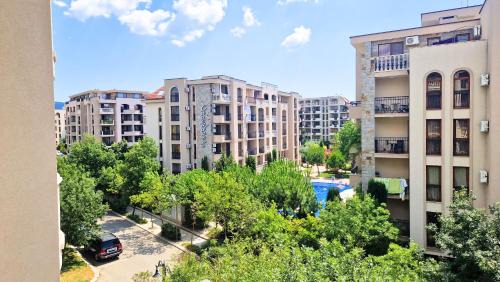 Chaika Appartement | Attractive Apartment in Sunny Beach Cascadas Family Resort
