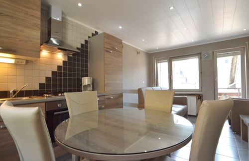 Zell Appartement | Appartement attrayant à Zell près de la rivière