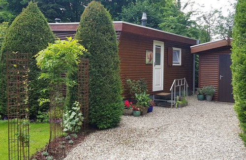 Wolfheze Chalet De Ski | Joli chalet avec jardin et terrasse. Situé au bord de la Veluwe, près d'Arnhem.