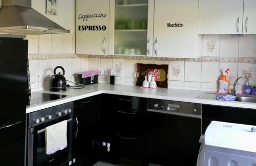 Lonsee Appartement | Attractive fitter and company accommodation in a central location - 12a, Oberkochen