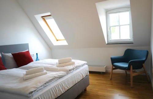 Stadtmitte Appartement | Attraktive- 4 Personen- Waschmaschine-Parkplatz