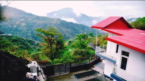 Kandaghat Cabine | Atulyam Farms and Stay