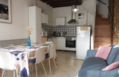 Dieppe Maison | Maison Atypique pêcheur Dieppe proche plage 6 personnes et un bébé