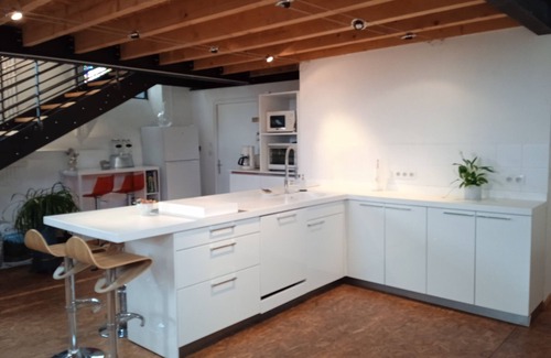 Veyre-Monton Maison | Lieu atypique, calme avec vue exceptionnelle
