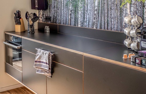 Ortsmitte Maison | Außergewöhnliches Ferienhaus in Hanglage, Zentral Gelegen