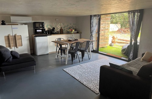 Le Bosc Maison | Au bon vivre, Appartement, près du lac du Salagou, gorges de l’Hérault et plages
