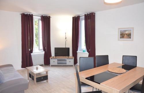 Chambon-sur-Voueize Appartement | AU BORD DE L'EAU appartement 50 M2