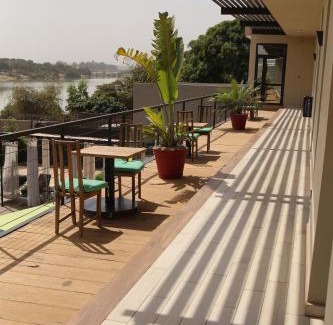 Bamako Hôtel | Au bord de l'eau