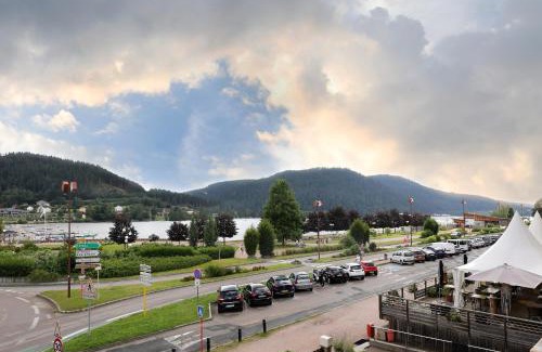 Corcieux Appartement | Au Bord du Lac - Appt 6p vue lac et montagne