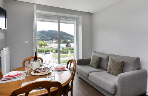 Corcieux Appartement | Au Bord du Lac - Appt 6p vue lac et montagne